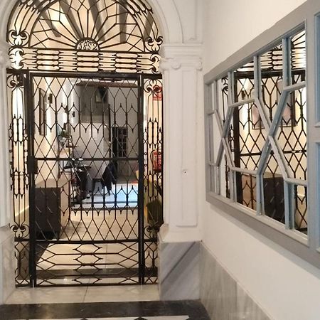 Hostel Ibarra By Bossh! Hotels Sewilla Zewnętrze zdjęcie